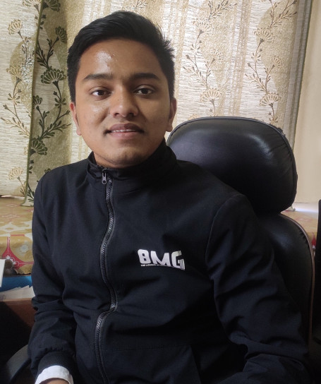 किरण नेपाली